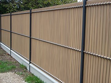 élagage travaux de terrassement végétal bassins pose de clôture gravier